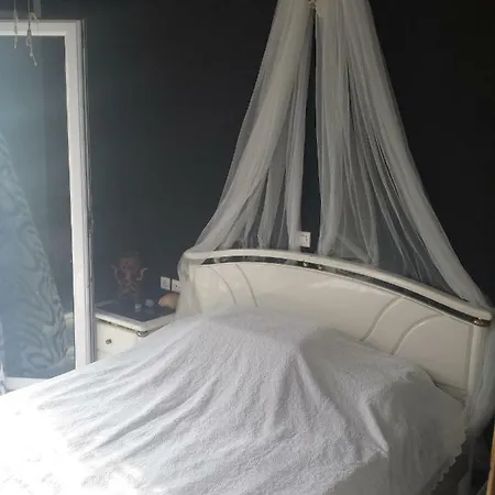 Paradise City Loutráki